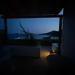 Blue 酒店