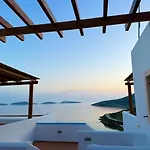 Blue Hotel