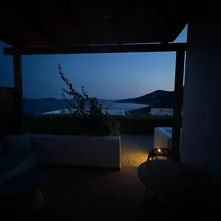 Blue Hotel