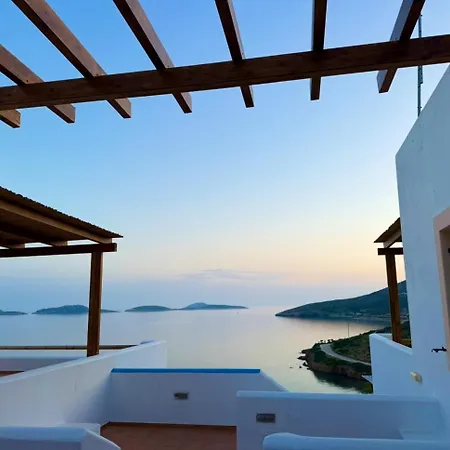 Blue Hotel