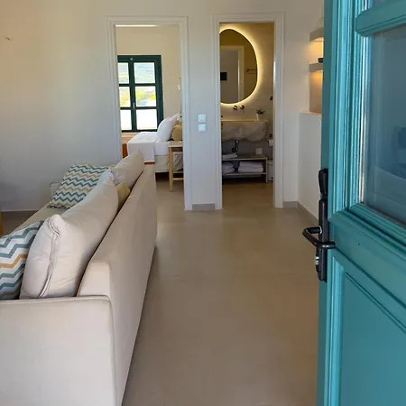 Blue Hotel